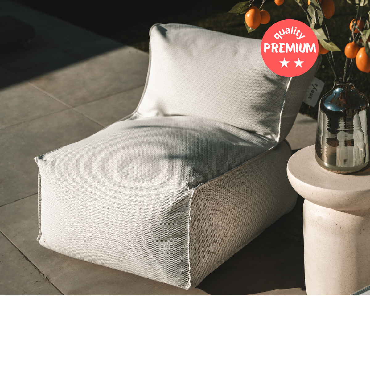 Feye chair x Zaque - naast het water