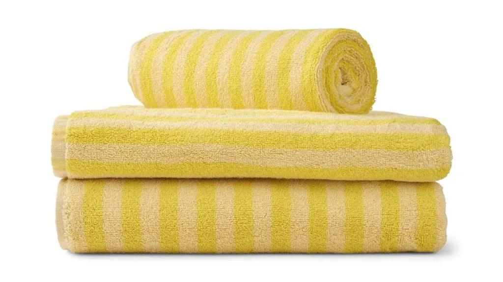 Naram-Bath-Sheet-pristine-neon-yellow-packshot1.webp