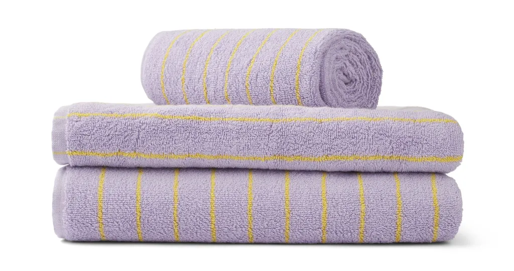 Naram Bath Sheet, lilac & neon yellow_packshot1.webp