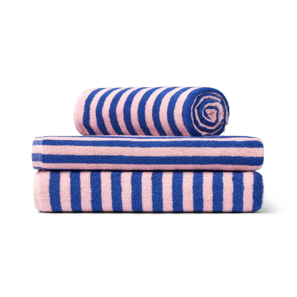 Naram Guest Towel, dazzling blue & rose_packshot1.webp