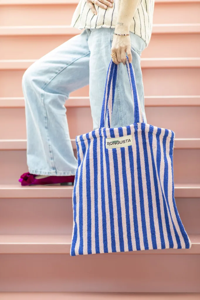 Naram Tote Bag, dazzling blue & rose_lifestyle1.webp