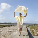 aux-bains-francais-poncho-de-bain-vierkant.webp