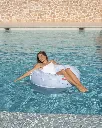 FL-249_flotador-piscina-flamingueo-azul-12_f32a25bf-3797-4255-b1f8-3adf76ae09c6.webp