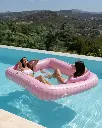 FL-236_flotador-piscina-flamingueo-rosa-10_eb3b1218-9e5a-42b3-82b4-109d16d35f5a.webp