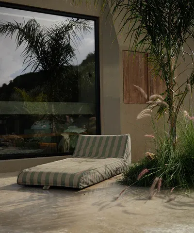 Pool_loungers_c0a6f4a7-49fa-4aae-b8a0-02cccb053bd2.webp