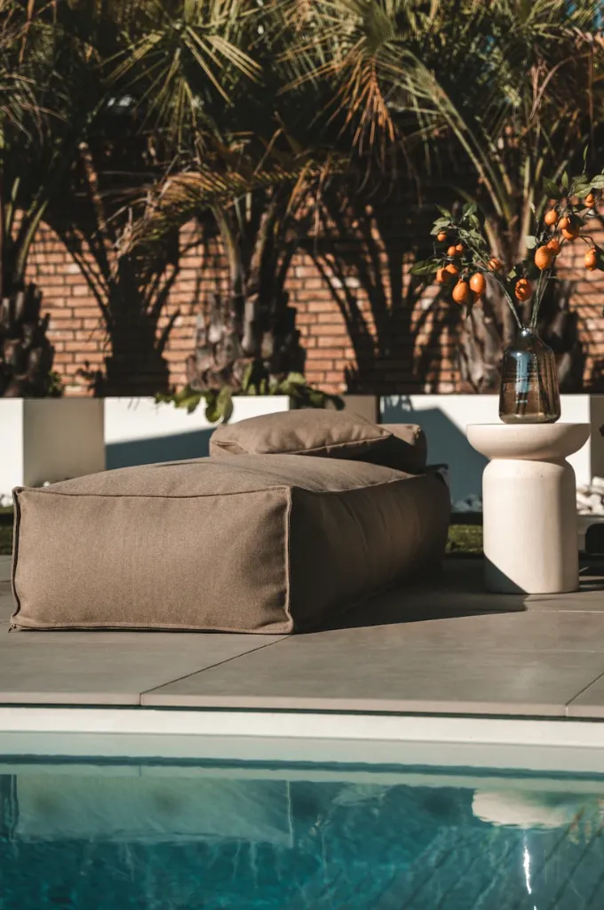 Zaque Noah Lounge Bed