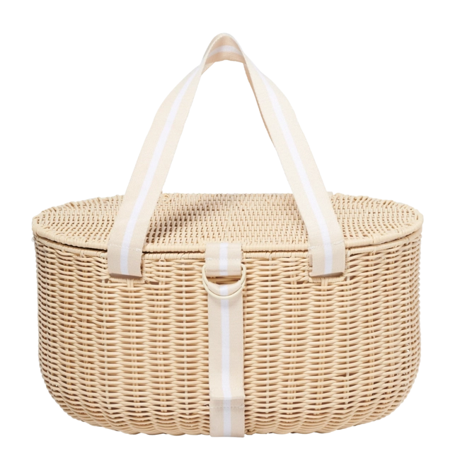 Large picnic basket with cooler compartment
