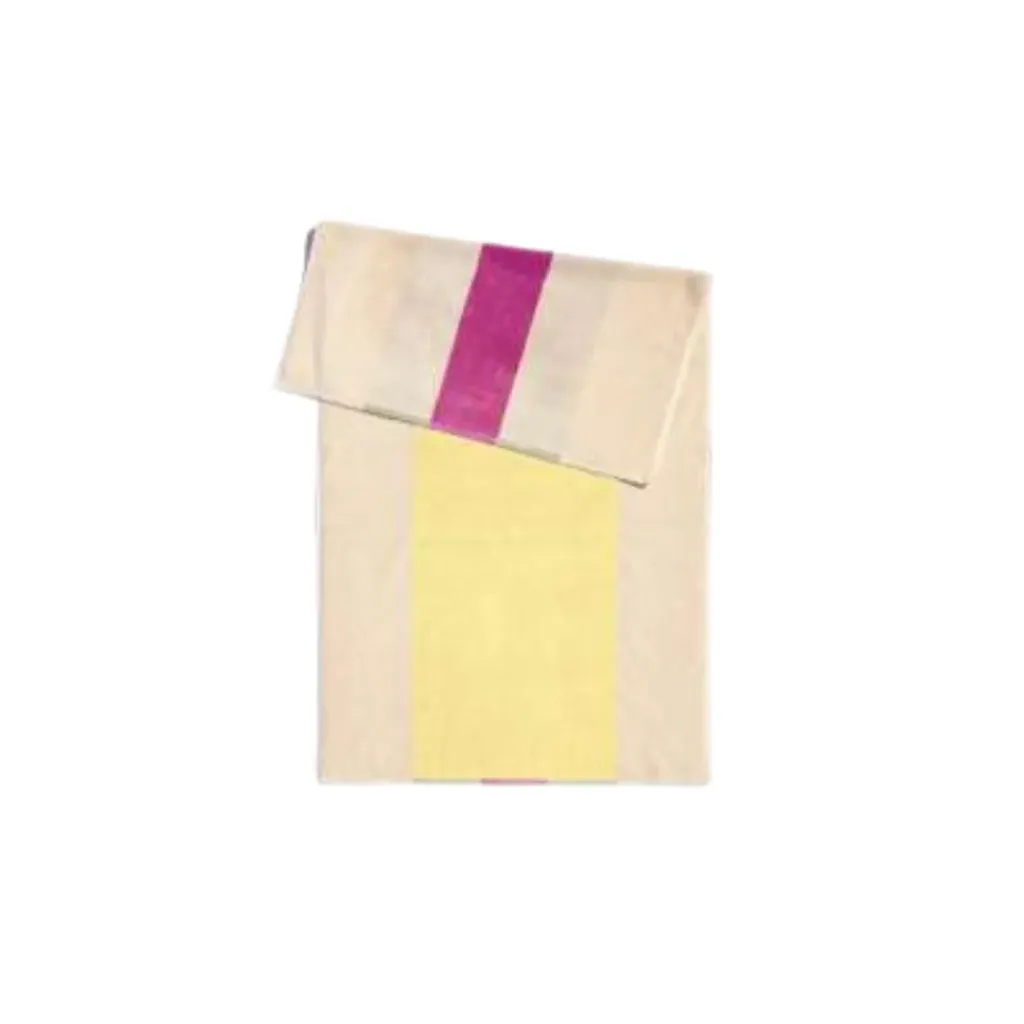 [H4005] Badhanddoek Suite 702 geel - paars (70 x140 cm)